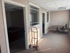 237 S Pendleton Ave, Pendleton, IN for lease Interior Photo- Image 1 of 7