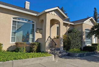 Plus de détails pour 2010 Jefferson St, Napa, CA - Bureau à louer