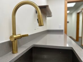 2335 Burton St Se, Grand Rapids, MI for lease Building Photo- Image 2 of 17