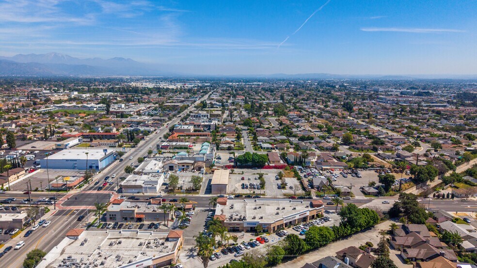 8614 Valley Blvd, Rosemead, CA for sale - Building Photo - Image 2 of 30