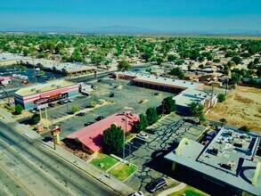 45216-45232 10th St W, Lancaster, CA - Aerial  map view
