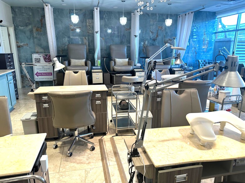 2302 N Central Ave, Phoenix, AZ à vendre - Photo du bâtiment - Image 3 de 12