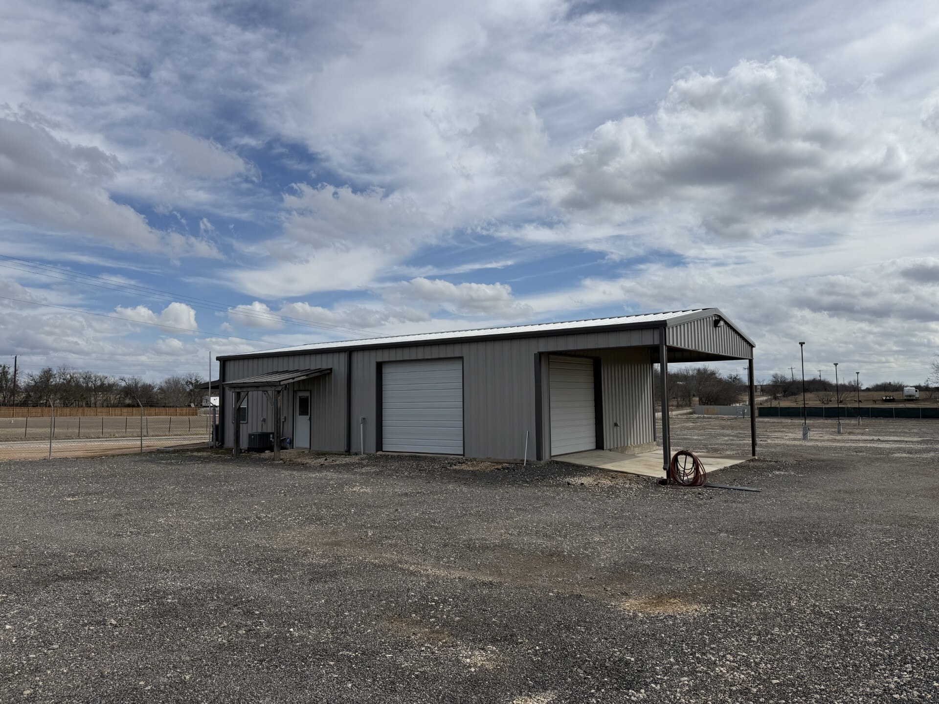 580 County Road 196, Georgetown, TX à louer Photo du bâtiment- Image 1 de 1