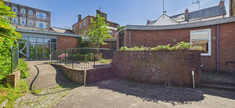 64 Whitesands, Dumfries à vendre - Photo du bâtiment - Image 2 de 8