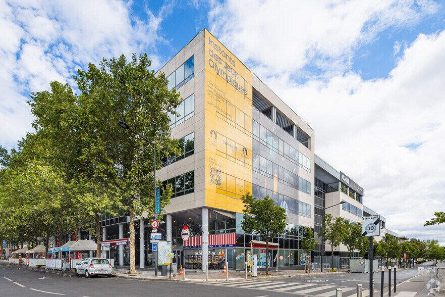 3 Rue De Brennus, Saint-Denis à louer - Photo principale - Image 1 de 5