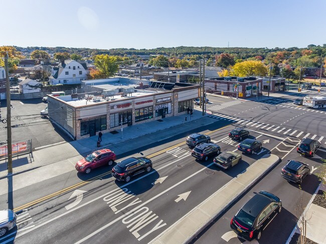 More details for 1172-1180 Victory Blvd, Staten Island, NY - Retail for Lease