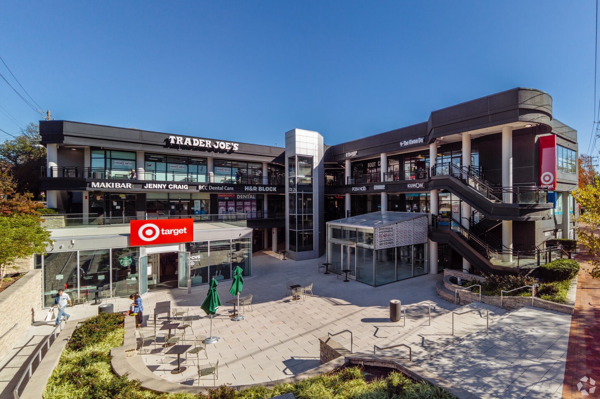 6831 Wisconsin Ave, Bethesda, MD for lease Building Photo- Image 1 of 6