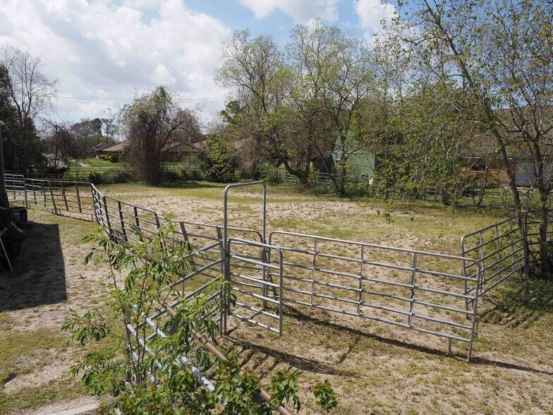 1721 General Collins Ave, New Orleans, LA à vendre - Photo du bâtiment - Image 3 de 55