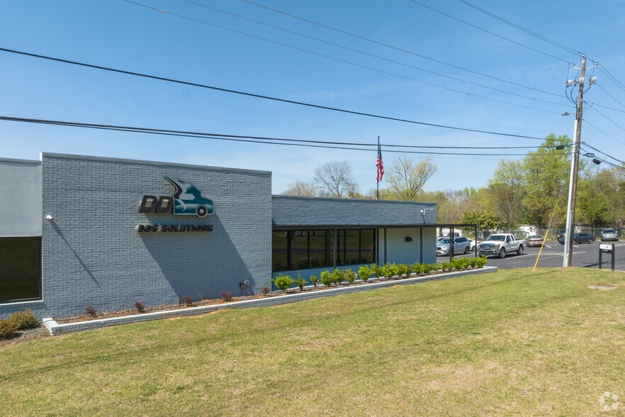 4280 Pinson Valley Pky, Birmingham, AL for lease - Building Photo - Image 1 of 10