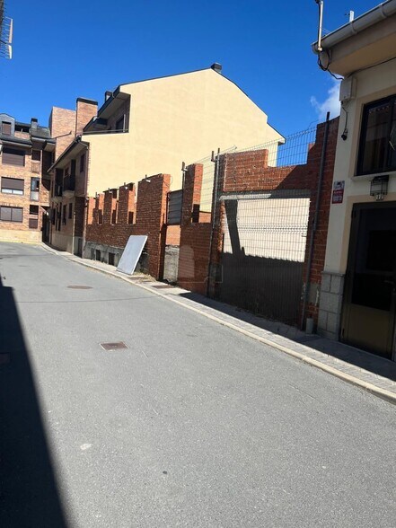 Land in El Espinar, Segovia for sale - Building Photo - Image 2 of 8