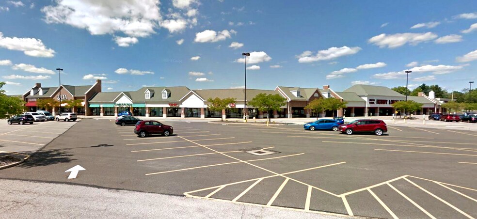 8160-8210 Macedonia Commons Blvd, Macedonia, OH à louer - Photo du bâtiment - Image 2 de 4