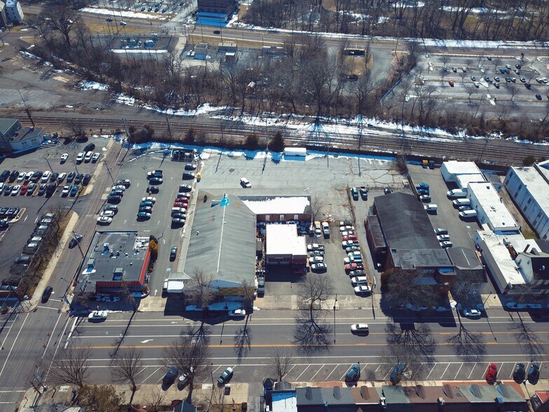 62-64 E High St, Pottstown, PA à louer - Photo du bâtiment - Image 3 de 12