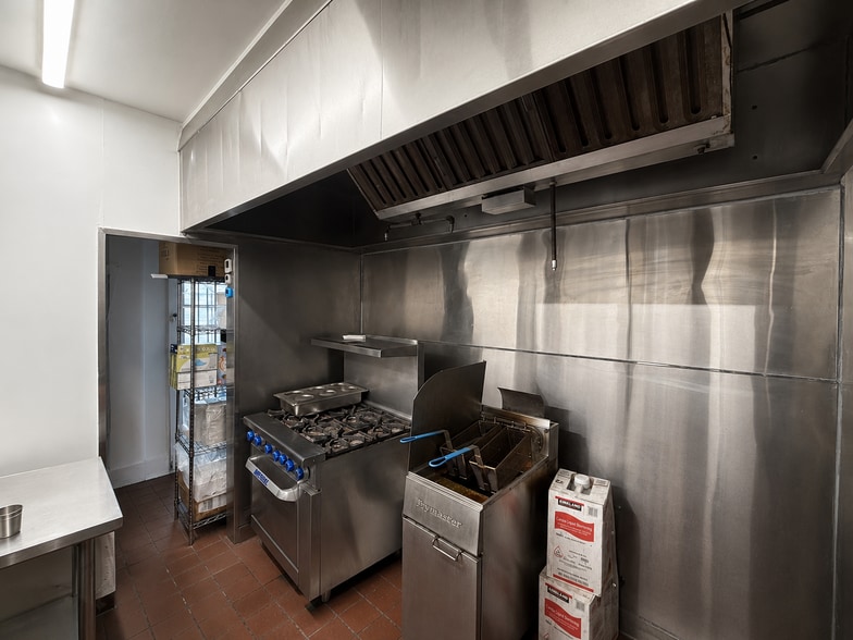 1487-1491 E Colorado Blvd, Pasadena, CA for lease - Building Photo - Image 3 of 56