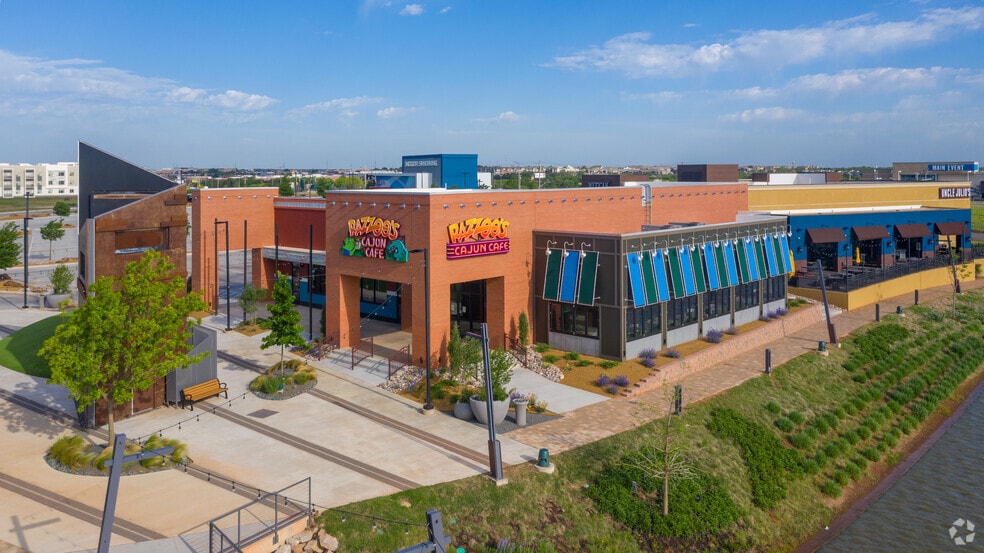 1340 W Memorial Rd, Oklahoma City, OK à louer - Photo principale - Image 1 de 5