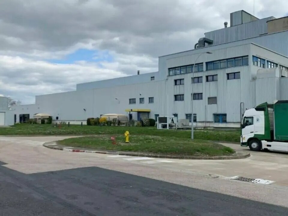 Flex dans Troyes à louer Photo du bâtiment- Image 1 de 9