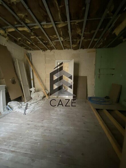 Office in Bordeaux for sale - Interior Photo - Image 3 of 5