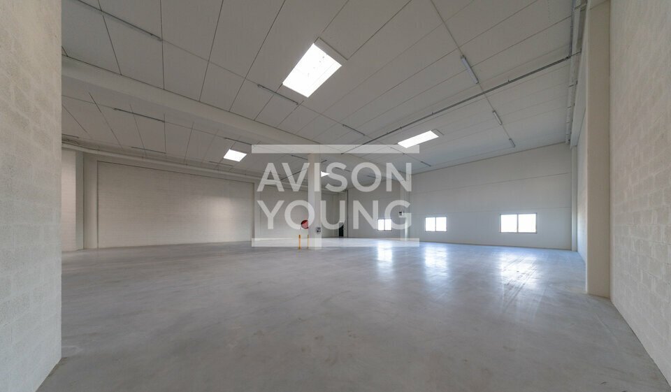 Flex in Bondy for lease Interior Photo- Image 1 of 11