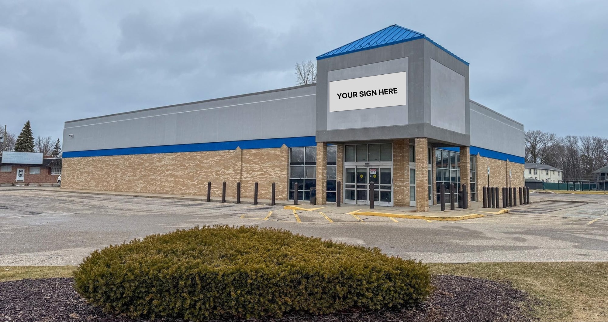 2910 Pine Grove Ave, Port Huron, MI for lease Primary Photo- Image 1 of 14