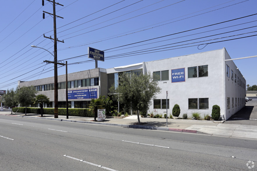 1811 W Katella Ave, Anaheim, CA for lease - Primary Photo - Image 1 of 2