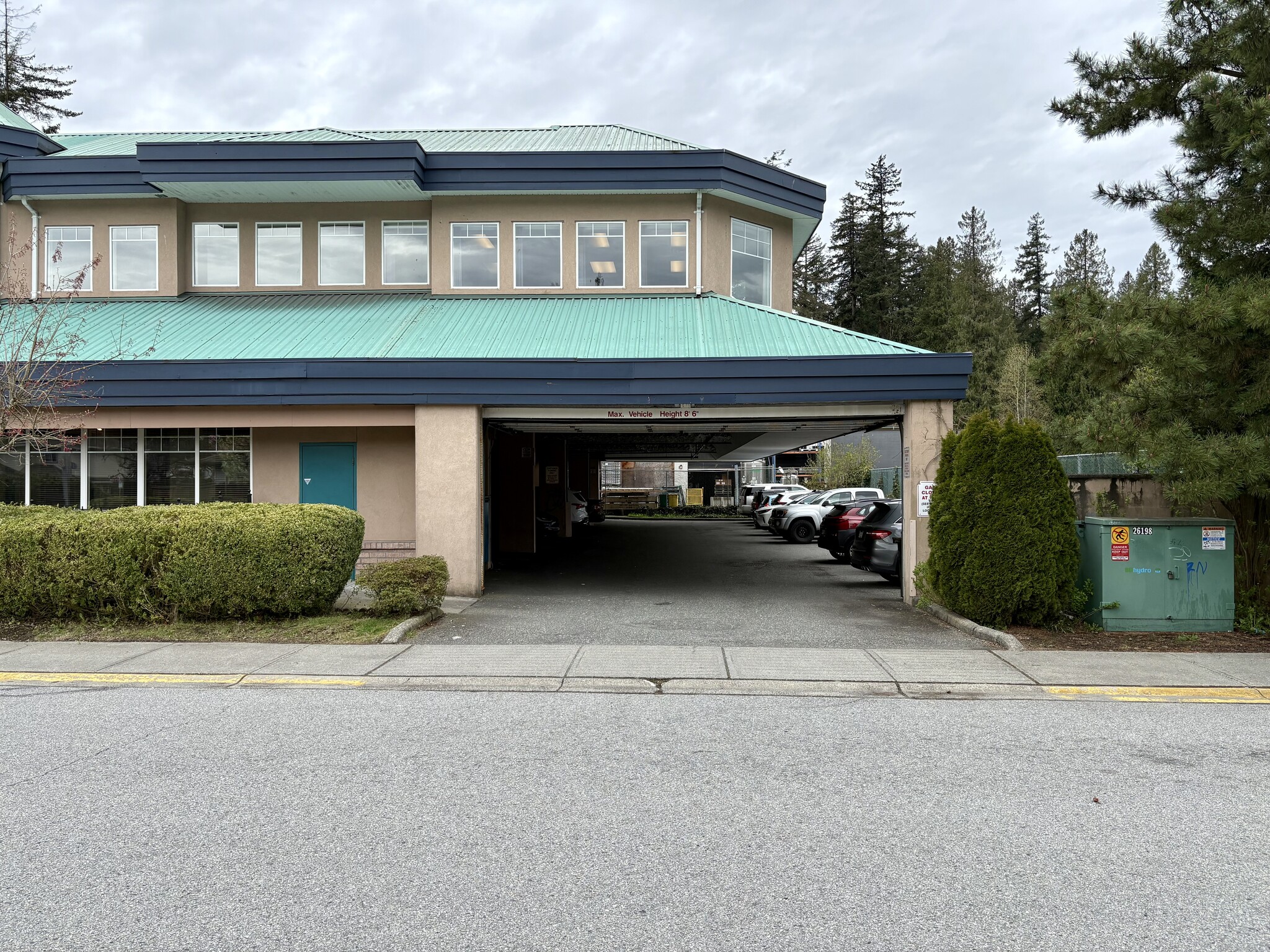19237 122a Ave, Pitt Meadows, BC for lease Building Photo- Image 1 of 8