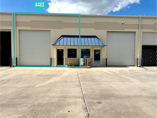 More details for 450-494 NW Lake Whitney Pl, Port Saint Lucie, FL - Industrial for Lease