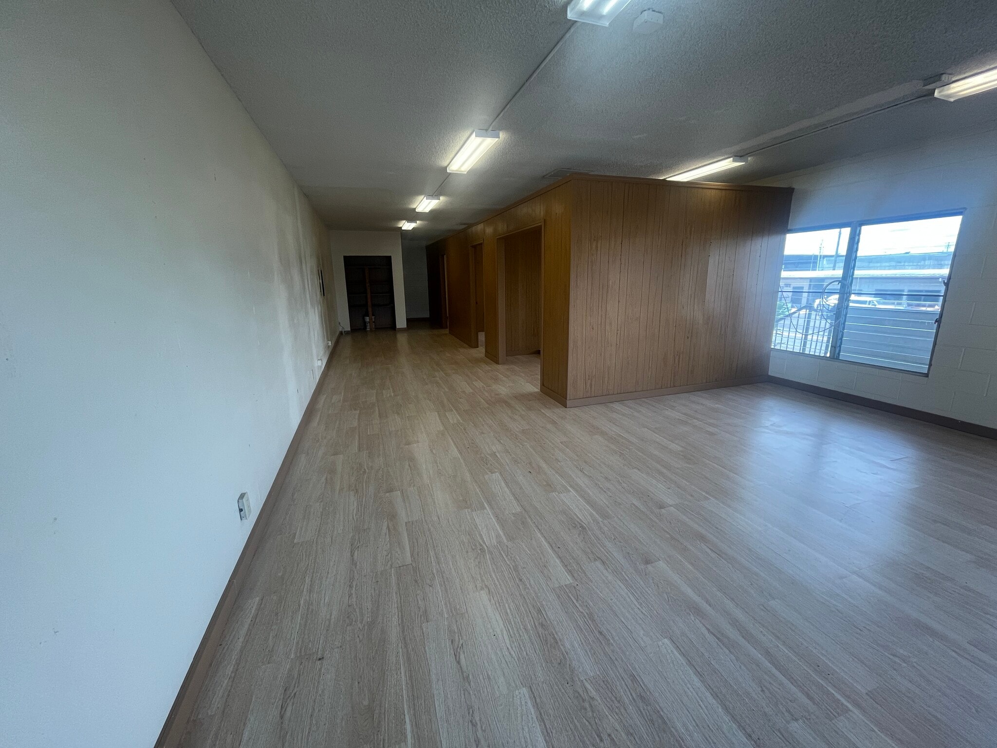 421 Kalanikoa St, Hilo, HI for lease Interior Photo- Image 1 of 11