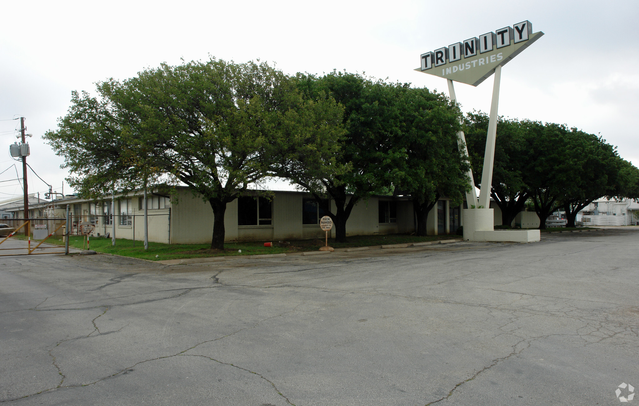 4001 Irving Blvd, Dallas, TX à vendre Photo principale- Image 1 de 1