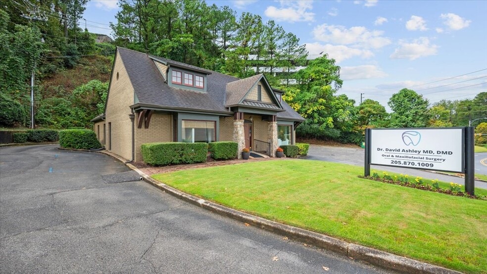 511 Brookwood Blvd, Birmingham, AL for sale - Building Photo - Image 2 of 10