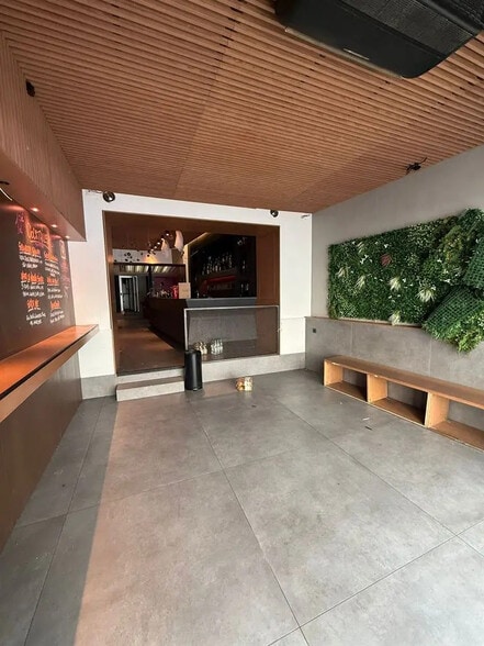 144 Rue Oberkampf, Paris à louer - Photo intérieure - Image 2 de 7