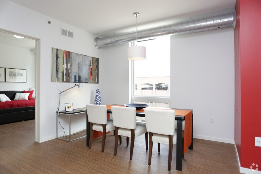 915 Washington Ave N, Minneapolis, MN à louer - Photo intérieure - Image 2 de 53