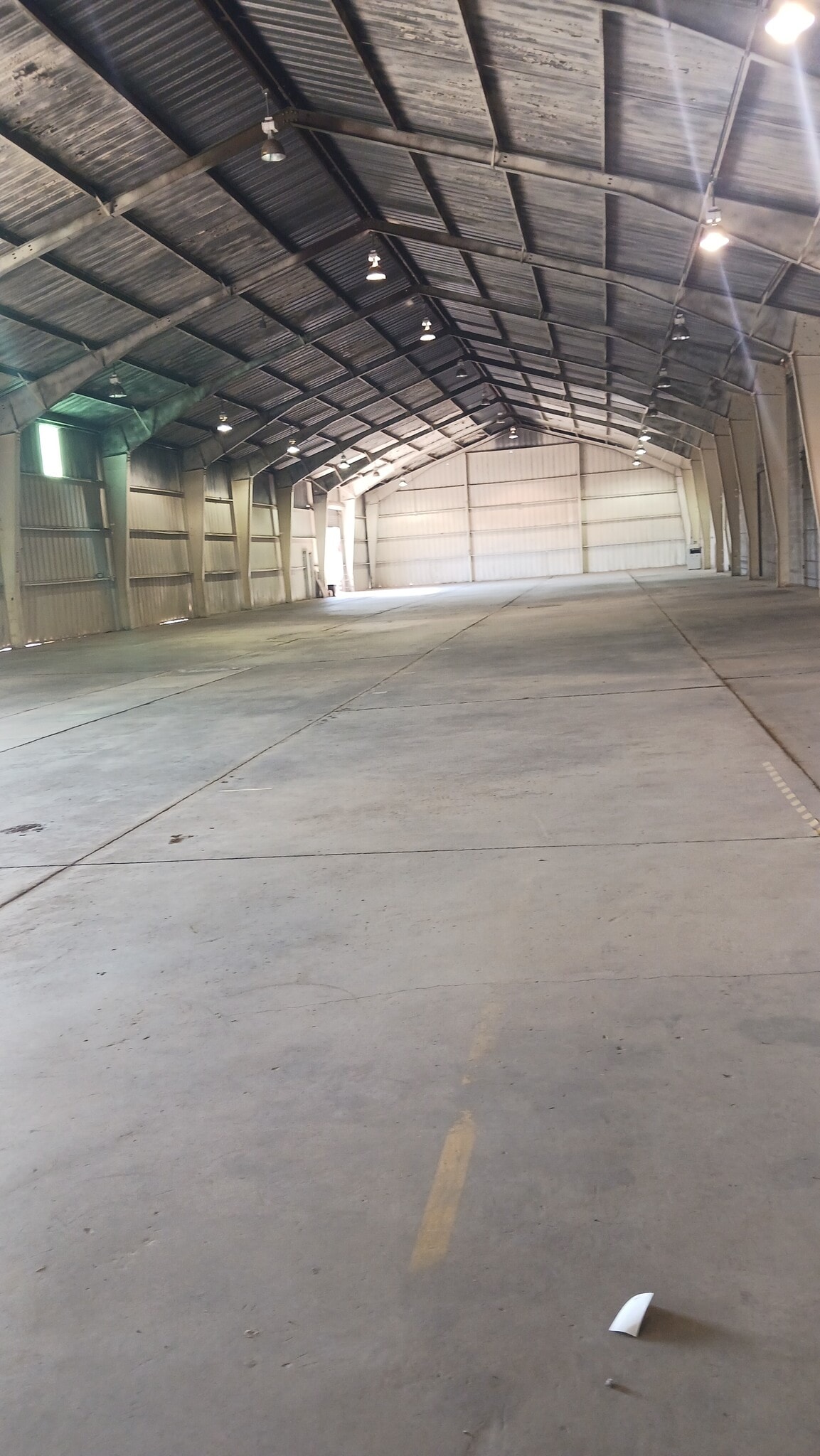 5621 W McKenzie Ave, Fresno, CA for lease Interior Photo- Image 1 of 20
