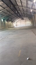 5621 W McKenzie Ave, Fresno, CA for lease Interior Photo- Image 1 of 20