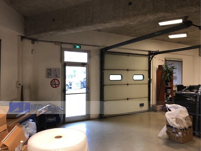 Flex dans Nanterre à louer - Photo intérieure - Image 2 de 7