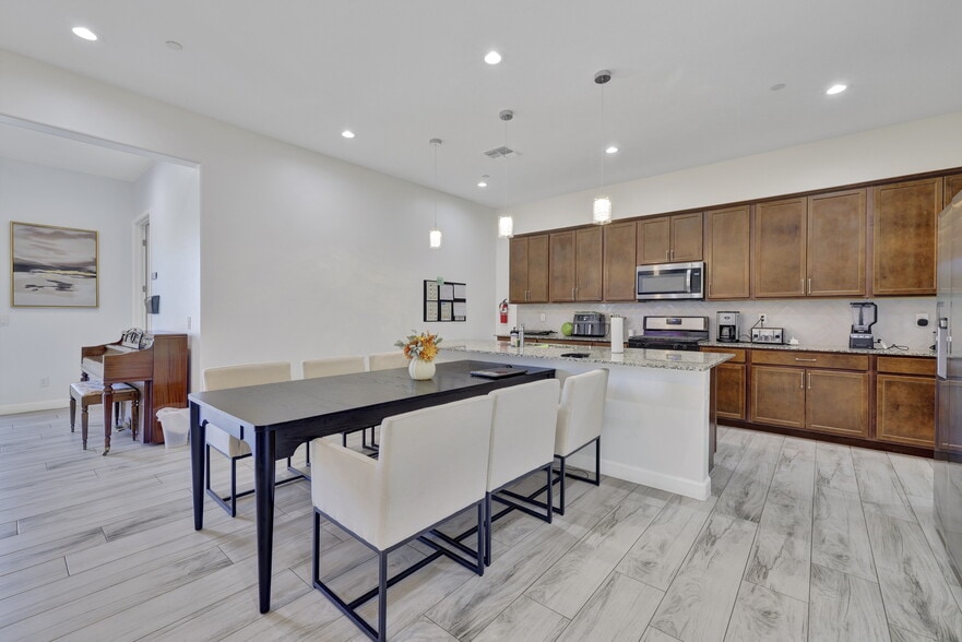 EXCEPTIONAL SURPRISE ALH INVESTMENT, Surprise, AZ for sale - Building Photo - Image 2 of 10