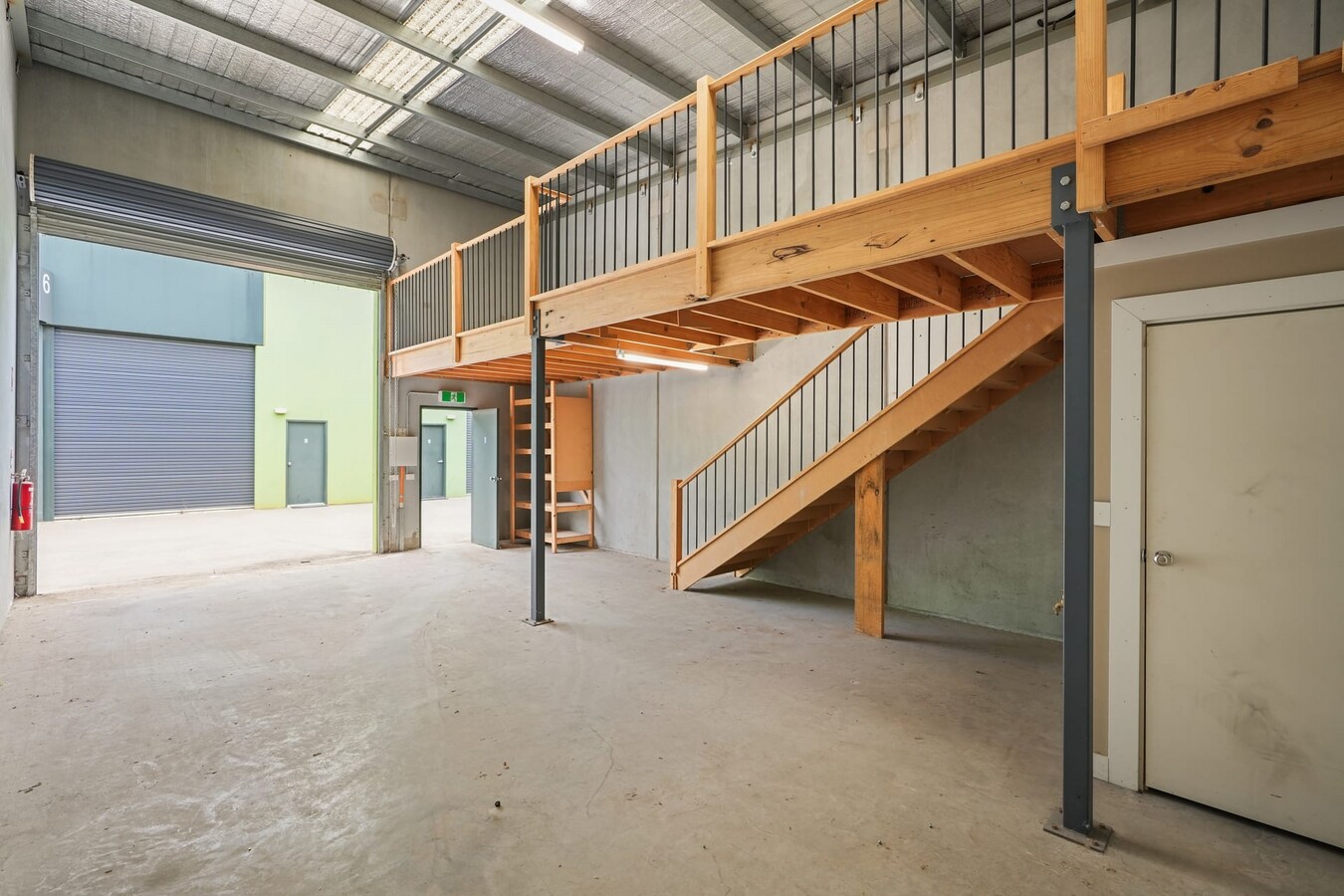 9 Melaleuca Dr, Cheltenham, VIC 3192 - Unité 5 - - Photo intérieure - Image 2 of 3