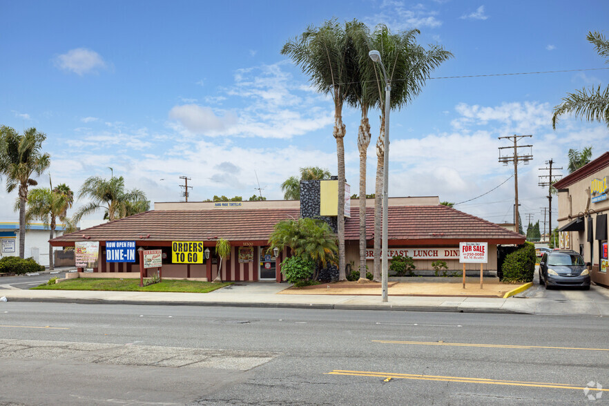 11300 Washington Blvd, Whittier, CA for sale - Primary Photo - Image 1 of 1