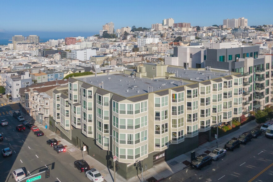 1690 Broadway, San Francisco, CA for sale - Building Photo - Image 2 of 24