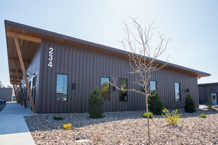 234 Eastland Dr, Twin Falls, ID à louer - Photo du bâtiment - Image 2 de 11