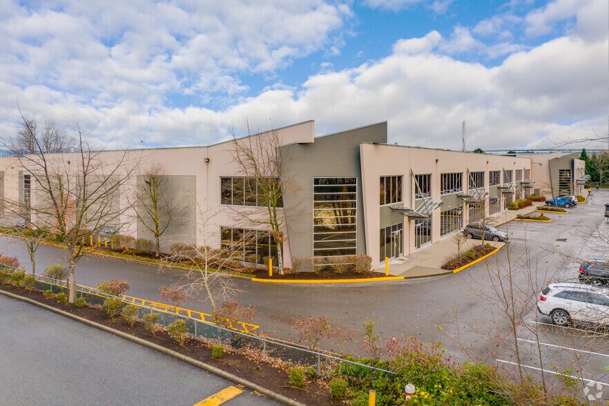 669 Ridley Pl, Delta, BC for lease - Building Photo - Image 2 of 7