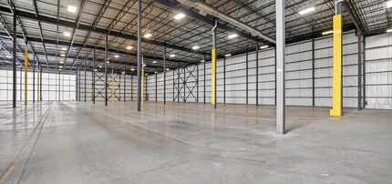 180 Rue de Normandie, Boucherville, QC à louer Photo intérieure- Image 2 de 6