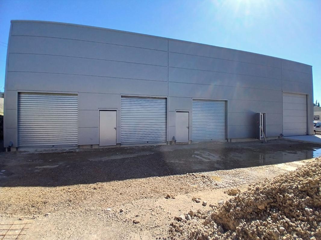 Retail in Béziers for lease Building Photo- Image 1 of 10