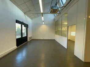 Bureau dans Lyon à louer Photo intérieure- Image 1 de 3