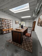 6114-6124 N Figueroa St, Los Angeles, CA à louer Photo intérieure- Image 1 de 8
