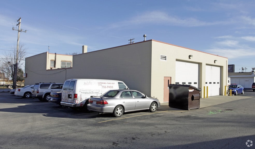 922 S Park St, Madison, WI for sale - Building Photo - Image 2 of 3