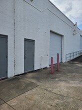 5330 Jefferson Hwy, Harahan, LA for lease Building Photo- Image 2 of 6