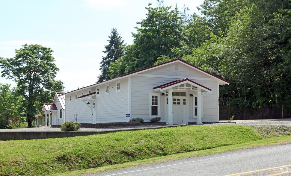 7817 Skansie Ave, Gig Harbor, WA for sale - Building Photo - Image 3 of 4