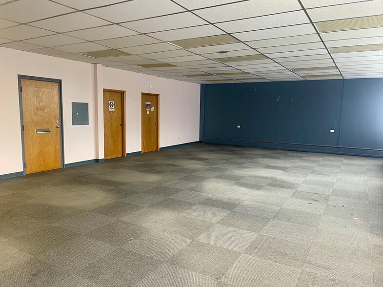 188 Genesee St, Auburn, NY for lease - Interior Photo - Image 3 of 10
