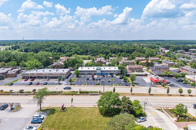 Plus de détails pour 14470 S La Grange Rd, Orland Park, IL - Bureau/Commerce de détail à louer