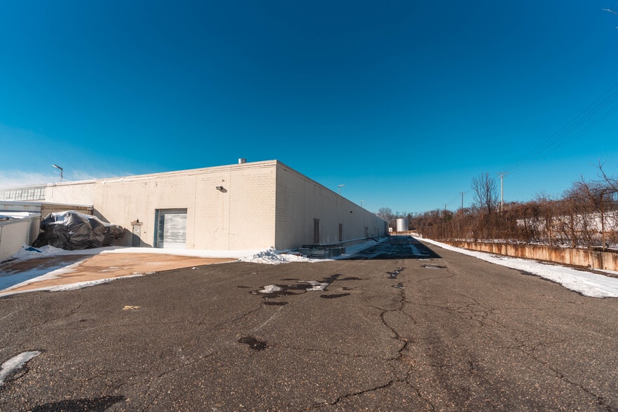 2000 Washington Blvd, Baltimore, MD for lease - Building Photo - Image 3 of 5