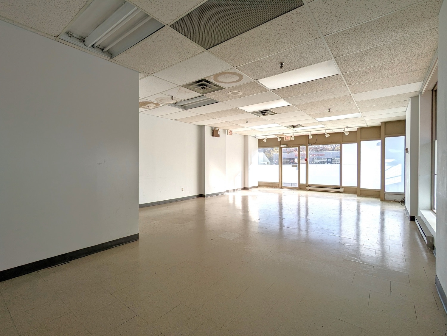 2468 W Eglinton Ave, Toronto, ON for lease Interior Photo- Image 1 of 5